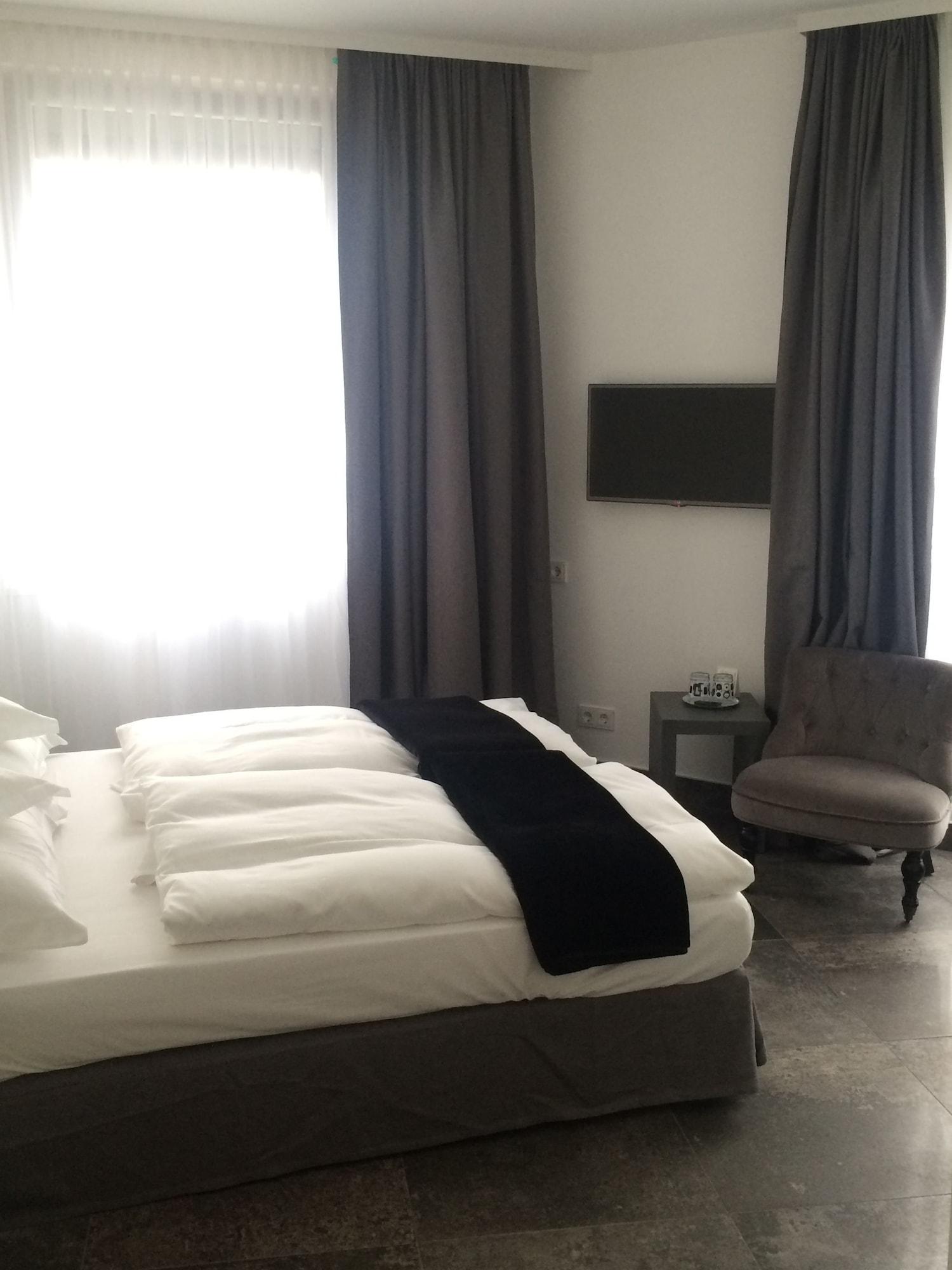 Hotel Lindenhof 3*